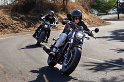 The Rebel 500 comes with an accessible seat height of 690mm